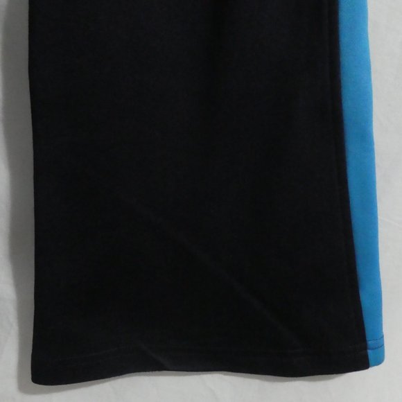 PUMA | medium | Navy joggers with blue, navy and white stripes | drawstring - Picture 14 of 16